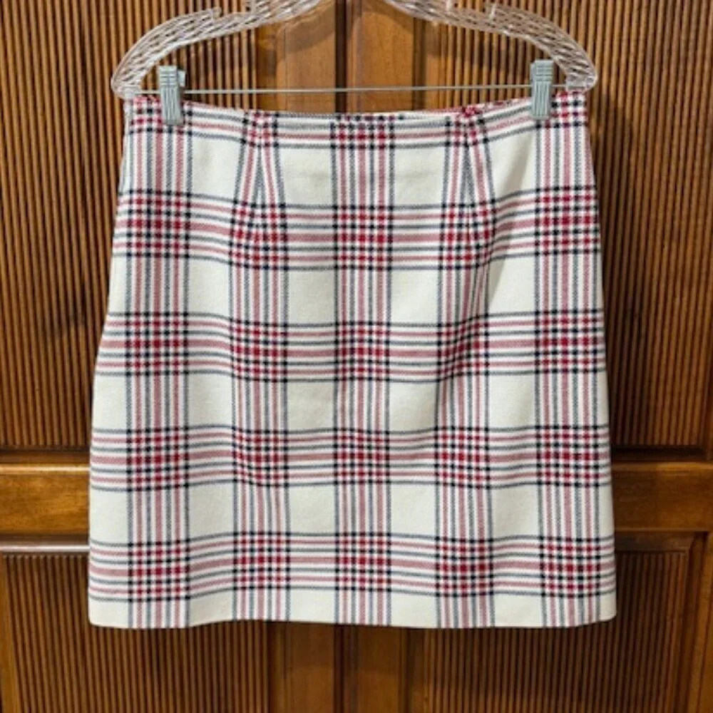 Brooks Brothers Red Fleece Red Blue & Ivory Plaid Cotton A-Line Skirt Size 8